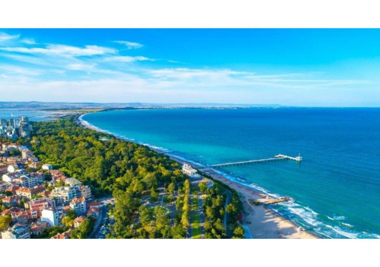 Luxury Apartment On The First Line To The Sea Burgas Luaran gambar