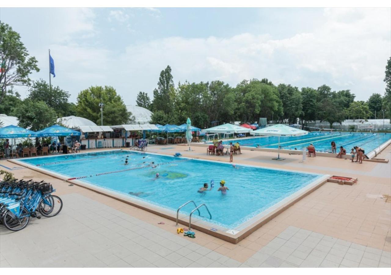 Luxury Apartment On The First Line To The Sea Burgas Luaran gambar